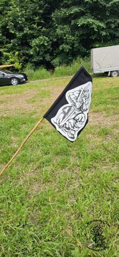 Die Fahne ist gehisst